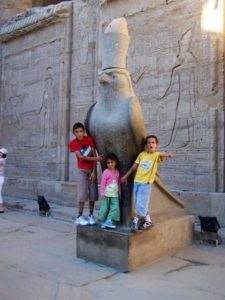 Croisière le Nil luxe | Christine, Floriano Gaspar et les enfants Janvier 2010